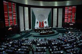 Antes de la existencia de los plurinominales, existía desde 1964 la figura de diputados de partido, que eran aquellos asignados a los partidos minoritarios que obtuviera más del cinco por ciento de la votación total, pudiendo tener mínimo un diputado o máximo 20 por este concepto. Camara De Diputados Dineroenimagen