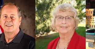 Who are the candidates running for the South Metro Fire Rescue board of  directors?