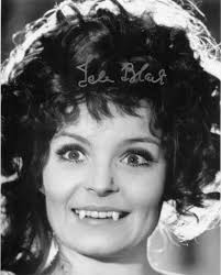 Isla Blair “Una messa per Dracula” hand signed photo 20x25cm