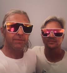 September photo dump. Might play a show or two near home for my birthday