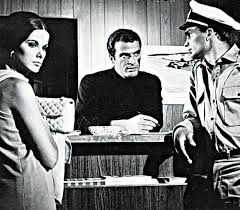 Spiros focás, one of the greatest greek actors with over 40 films in hollywood is dancing for the first time on live greek tv to the music of legendary. Sygkinhsh Sth Synanthsh Spyroy Fwka Kai 8odwroy Roympanh Miso Aiwna Meta