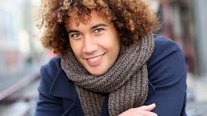 Iscriviti al mio canale ,attiva la campanella e lascia un like :) novita' 2020 ho creato due gruppi uno su facebook e uno su instagram per . Come Fare I Capelli Ricci Ecco I Tagli Perfetti Per L Uomo Fidelity Uomo