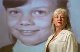 Sharon Derrick's Instagram, Twitter & Facebook