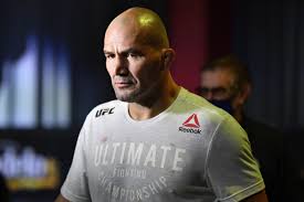 Jan blachowicz believes his light heavyweight title defense against glover teixeira will show young mma fighters how real men fight. Glover Teixeira Apuesta En Su Jiujitsu Como El Factor Clave Para Vencer A Jan Blachowicz En Ufc 267 Mma Uno 1 En Noticias De Artes Marciales Mixtas Mma En Espanol