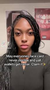 Danielle Gant (@lovely_nellnell)