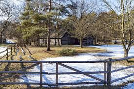 Na severozápade hraničí s českom, na juhozápade s rakúskom, na severe s poľskom, na východe s ukrajinou a na juhu s maďarskom. Jubilant Milan Lasica Nicnerobenie Je Moja Celozivotna Specialita Fotografia C 4 Novy Cas