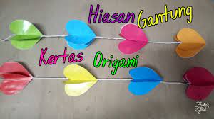Yuk, coba bikin hiasan dinding poster quotes. Hiasan Gantung Dari Kertas Origami Youtube