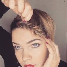 Black and blonde sidecut short messy hairstyle. 10 Easy Hairstyles For Short Hair With Quick Video Tutorials Short Hair Styles Easy Easy Hairstyles Curls For Long Hair