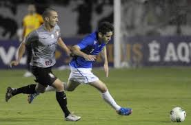 368, 128 vitórias do corinthians, 129 vitórias do palmeiras e 111 empates. Cruzeiro 2 X 0 Corinthians Brasileirao 2012