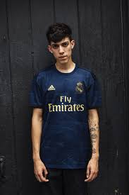 This home kit is the fan jersey which is worn by the. Real Madrid 2019 20 Away Soccer Jersey Camisas De Futebol Uniformes Futebol Camisa De Futebol