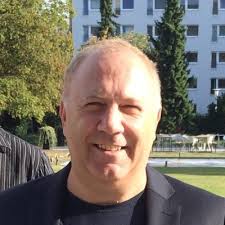 Damian Hall CEO (@DamianVENUE10)