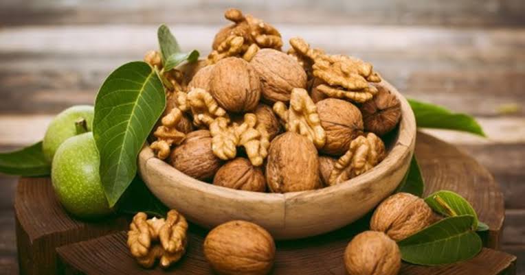 Chế độ ăn giàu axit béo omega-3 ALA có thể làm chậm tiến triển bệnh xơ cứng  teo cơ một bên