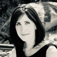 Jane Flinn's Instagram, Twitter & Facebook