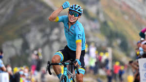 Zeker na 2 weken tour de france. de beklimming is vooral zwaar omdat je nooit in je ritme komt. Drama On Col De La Loze As Lopez Wins Stage And Primoz Roglic Extends Lead Over Tadej Pogacar Eurosport