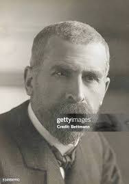 Paul Roux's Instagram, Twitter & Facebook