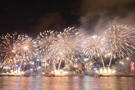 Hong Kong Chinese New Year Fireworks Display 2016 Thousands Will Line Both Si Aff Firew New Year Fireworks Chinese New Year Fireworks Fireworks Display