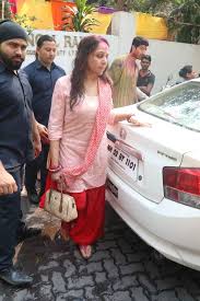 Hema Malini Attends Esha Deol Bharat Takhtani Holi Party Photos Images Gallery 84418 Esha deol and bharat takhtani's reception on june 30.