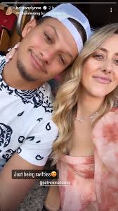 IN PHOTOS: Chiefs heiress Gracie Hunt extends nature-linked summer vacay in  Aspen