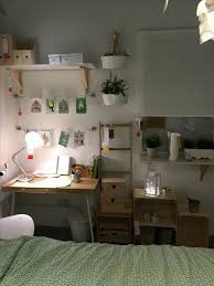 Pin By Ghazal On D E C O R A C A O Study Room Decor Dorm Room Inspiration Minimalist Room