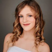 Lisa Witcher's Instagram, Twitter & Facebook