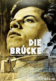 In 1945, germany is being overrun, and nobody is left to fight but teenagers. Antikriegsdrama Entstand In Der Oberpfalz Die Brucke Stand In Cham Onetz
