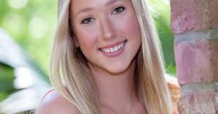 Tennis player is ready to serve