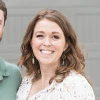 Beth Paschal's Instagram, Twitter & Facebook