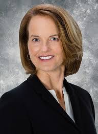 Heidi Piper's Instagram, Twitter & Facebook