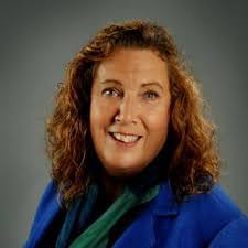 Sandra Mantz's Instagram, Twitter & Facebook