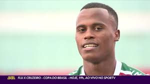 Adaptado ao Fluminense, Arias vive momento especial na carreira em 2022