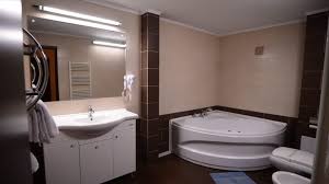 Hotelul afrodita din baile herculane a fost redeschis in data de 08 iulie 2012 si va intampina cu arhitectura lui deosebita, cu un design de exceptie si finisaje la cele mai inalte standarde de calitate. Hotel Afrodita Baile Herculane Holidaycheck Banat Rumanien