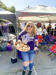 Everything for the fan at fansedge! College Football Game Day Outfits For Purple Teams