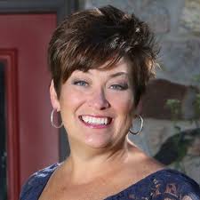 What makes a good story? Clients ask me this all the time. Combine a  personal journey that shows growth and change with a story of  organizational success and innovation and you have