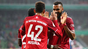 Gut zweieinhalb wochen nach den restlichen 62 teams treten der bremer sv und rekordmeister bayern münchen am heutigen mittwochabend zum. H3k732ehpn1i1m