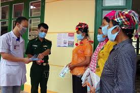 Sở y tế điện biên cho biết hiện dịch đã lan ra nhiều huyện của điện biên và khẳng định tỉnh không đáp ứng được phòng chống dịch. Covid 19 Ä'áº©y Máº¡nh Tuyen Truyá»n Phong Chá»'ng Dá»‹ch Cho NgÆ°á»i Dan Ä'iá»‡n Bien á»Ÿ Khu Vá»±c Bien Giá»›i áº£nh Thá»i Sá»± Trong NÆ°á»›c VÄƒn Hoa Xa Há»™i Thong
