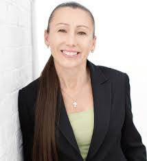 Shelley Willard's Instagram, Twitter & Facebook