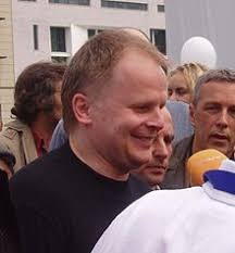 This online book is made in simple word. Herbert Gronemeyer Wikipedia