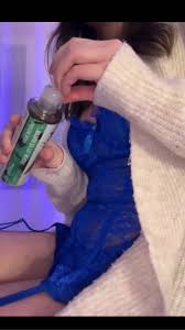 Slutty brunette bangs unknown delivery guy for fun xFrenchies