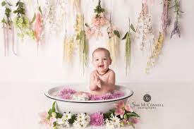 Milk bath photography has quickly become insanely popular. Pin By Jailenn Colon Stgo On Mom Baby Milk Bath Milk Bath Photography Milk Bath Photos