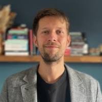 300+ "Hillyer" profiles