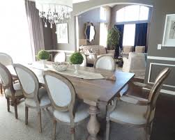 Dining Room Round Back Dining Chair Rustic Finish Gray And Natural Tone Chandelier Salle A Manger De Luxe Deco Salle A Manger Luminaires Salle A Manger