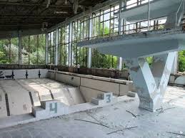 Well, artist luke mallinson got a bit of a shock when, after returning from a visit to the site of the chernobyl disaster, he decided to have a go on call of duty: Janos Photo From Chernobyl Some Might Remember This From Call Of Duty Series Empty Pool Abandoned Places Building Structure