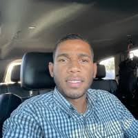 10 "Oliver Matos" profiles