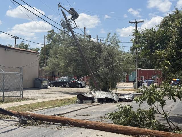 CPS Energy works to restore power in San Antonio after storm as two deaths probed, outages drop to 6,030, some schools adjust Monday plans