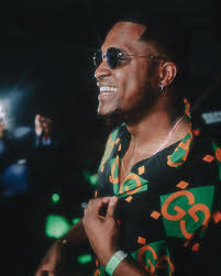 Thanking God for another year of life🎈Spin your favourite Gabzy song for  me today 🥂 📸 @official_kaicapture