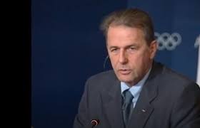 Tον θάνατο του τέως προέδρου της διεθνούς ολυμπιακής επιτροπής (δοε) ζακ ρογκ θρηνεί ο παγκόσμιος αθλητισμός. Z2kg16zs3juy3m