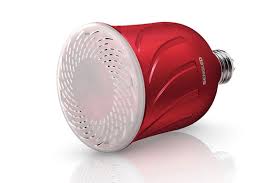 In this video i wanted to share with you a pretty neat product that just might help you for a last minute stocking stuffer. Sengled Pulse Review You Got Your Speaker In My Lightbulb Techhive