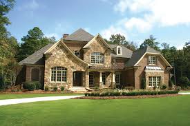 A beautiful home exterior can be easily achieved. Beautiful Homes Klassisch Hauser Raleigh Von Planworx Architecture P A Houzz