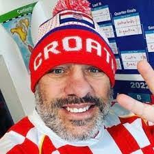 Francesca Bollinger's Instagram, Twitter & Facebook