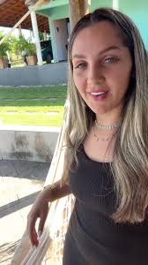 Os vídeos de Valéria Silva (@_valeriaslva) com som original